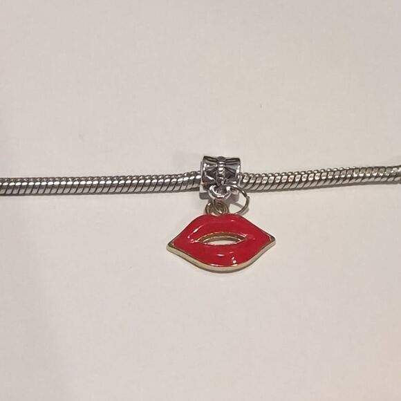 Silver Gold Red Lips Enamel Dangle Charm for Pandora Style Bracelet - Picture 1 of 4